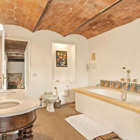 Villa Camporempoli By Salogi Radda in Chianti